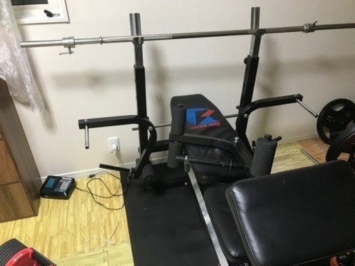 ファイティングロード　キングベンチ　 スポーツ フィットネス、トレーニング