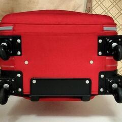 ソフト★スーツケース★キャリーケース★M～Lサイズ相当★大容量★赤の画像