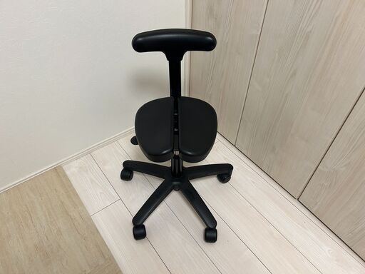 アーユルチェア　オクトパス　ブラック
