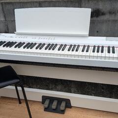?姫路〜岡山〜鳥取市〜兵庫〜姫路〜大阪まで配達無料！送料込み YAMAHA 電子ピアノ P105 2014年製 ♥激可愛いさ抜群♥ジモティーが一番安い！ジモティーが一番安い！⑫楽器