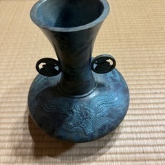 【決まりました】金物　花瓶の画像
