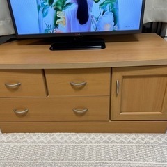 テレビ台の画像