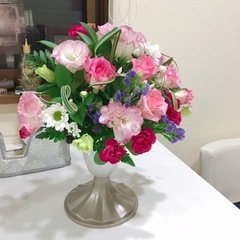 フラワーアレンジメント　体験会　(初心者向け)