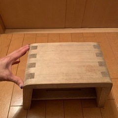 【受付終了】7/27(土)AM迄◾️桐　ミニイス/腰掛け/足掛け台/風呂イスの画像