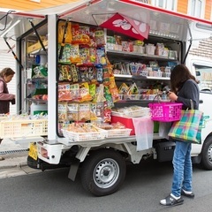 移動スーパー "とくし丸" 販売＆運転（オーナー） / 香南市の画像