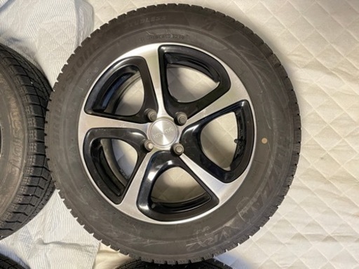 スタッドレスタイヤ 175/65/R15  ブリヂストン　ホイール付4本セット　車のタイヤ、ホイール
