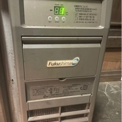 【福島工業】業務用冷蔵庫の画像