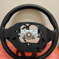 SUZUKI　ソリオ　純正本革ステアリングの画像