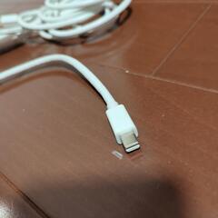 無料 thunderbolt HDMI 変換ケーブル×2の画像