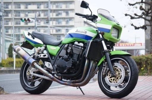 カワサキ  
ZRX1100