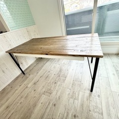 未使用　カフェテーブル　ベンチシート２台　家具 ダイニングセット...