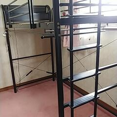 パイプの二段ベッド　家具 ベッド
