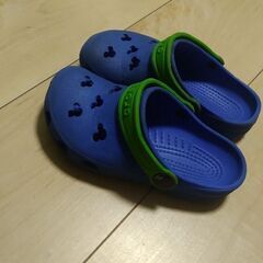 ミッキークロックスサンダル 16.5～17.5cmの画像