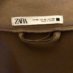 ZARAジャケットの画像