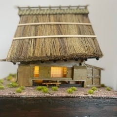 手作り茅葺き模型の画像