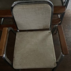 子どもイス　1脚　3000円の画像