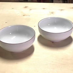 白山陶器のどんぶり２つ