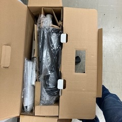 O2407-279 TWINBIRD ツインバート スティック型クリーナー TC-E136 未使用品 年式不明 取扱説明書付 現状渡しの画像