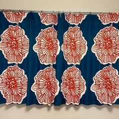 お洒落なカーテンの画像