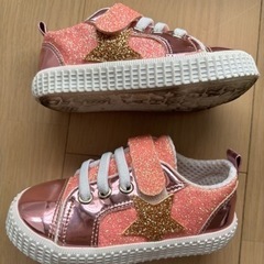 子供シューズの画像