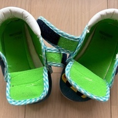 キッズシューズの画像