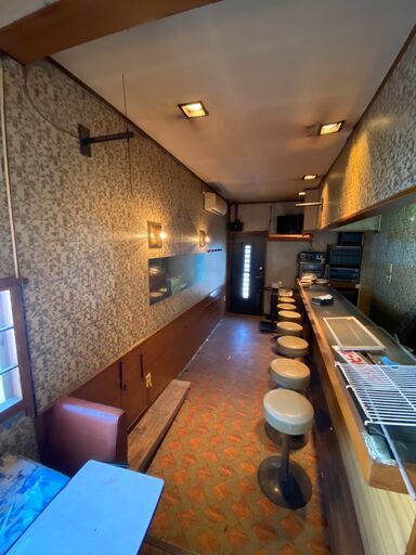 初期費用ゼロ！家賃5万のみでいきなり飲食店オーナー！スナック居抜き