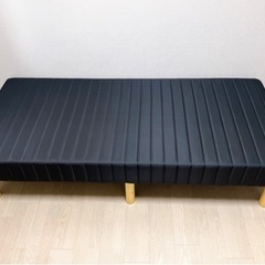 【お譲り先が決まりました】セミシングルベッド　脚付きマットレス　...