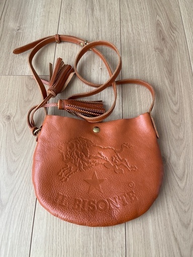 イルビゾンテ　ショルダーバック