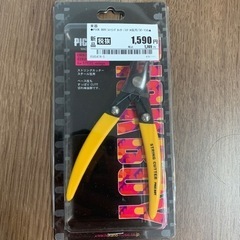 未使用カッター楽器の弦のカッタに利用