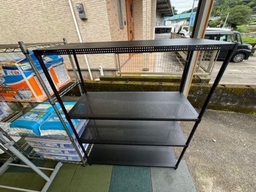 【リサイクルサービス八光】幅120　アイリスオーヤマ メタルラック パンチング 4段 ブラック