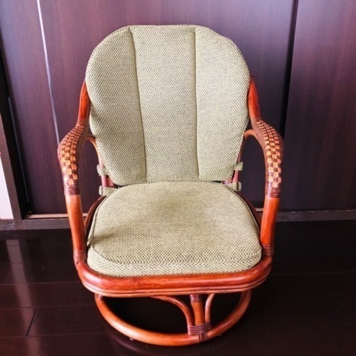 ニューアモール シーベルミドルチェア・ラタンチェア