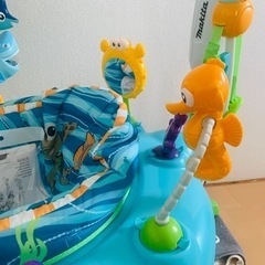 ジャンパー　ディズニー　ニモ　育児運動の画像