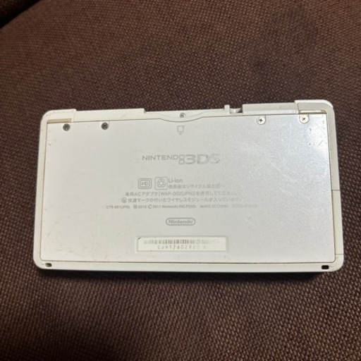 ポケモンバンク ニンテンドー3DS 本体　ホワイト 