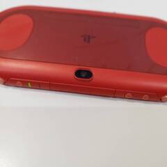 SONY PS VITA/PCH-2000/おまけソフト2本付き！の画像