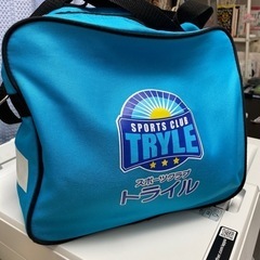 スポーツクラブ　トライル　バッグ