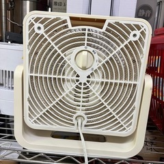 取引中🐶卓上サーキュレーター DS-KT194-WH の画像