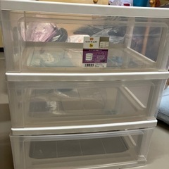 衣装ケース