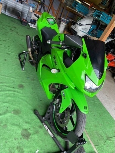 カワサキ　ニンジャKAWASAKI  Ninja250R