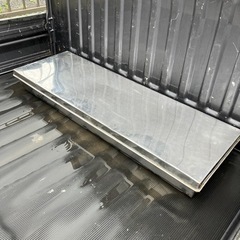 受け渡し先決定　収納 BOX トラックの荷台などに！　