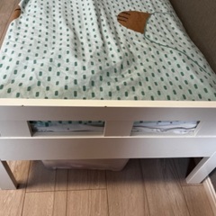 IKEA KRITTER クリッテル キッズ用ベッドの画像