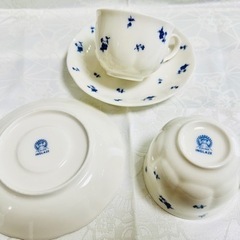 【新品未使用】glory china　カップ＆ソーサー2組の画像