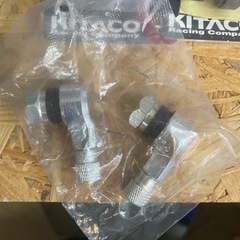 バイク、タイヤのエアーバルブの画像