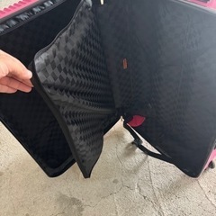 スーツケースの画像