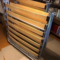 無印良品の折りたたみ簡易ベッド