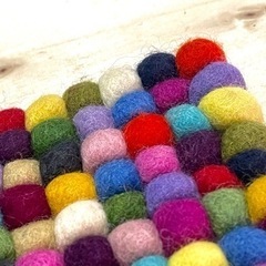フェルトの鍋敷き　ハンドメイド　の画像