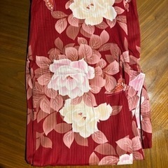 浴衣　赤地に花柄