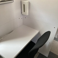【お話し中】パーテーションデスクの画像