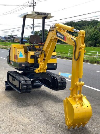 【V-0063】ヤンマー　B22　ミニ油圧ショベル　2tクラス　ユンボ　バックホー　全塗装済み
