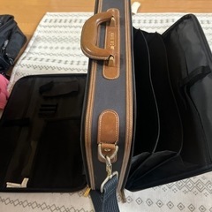 ビジネスバックの画像