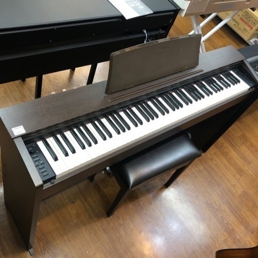 電子ピアノ　CASIO px-770BN イス付　44,000円